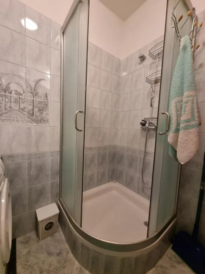 Apartment Apartman Roza Pula